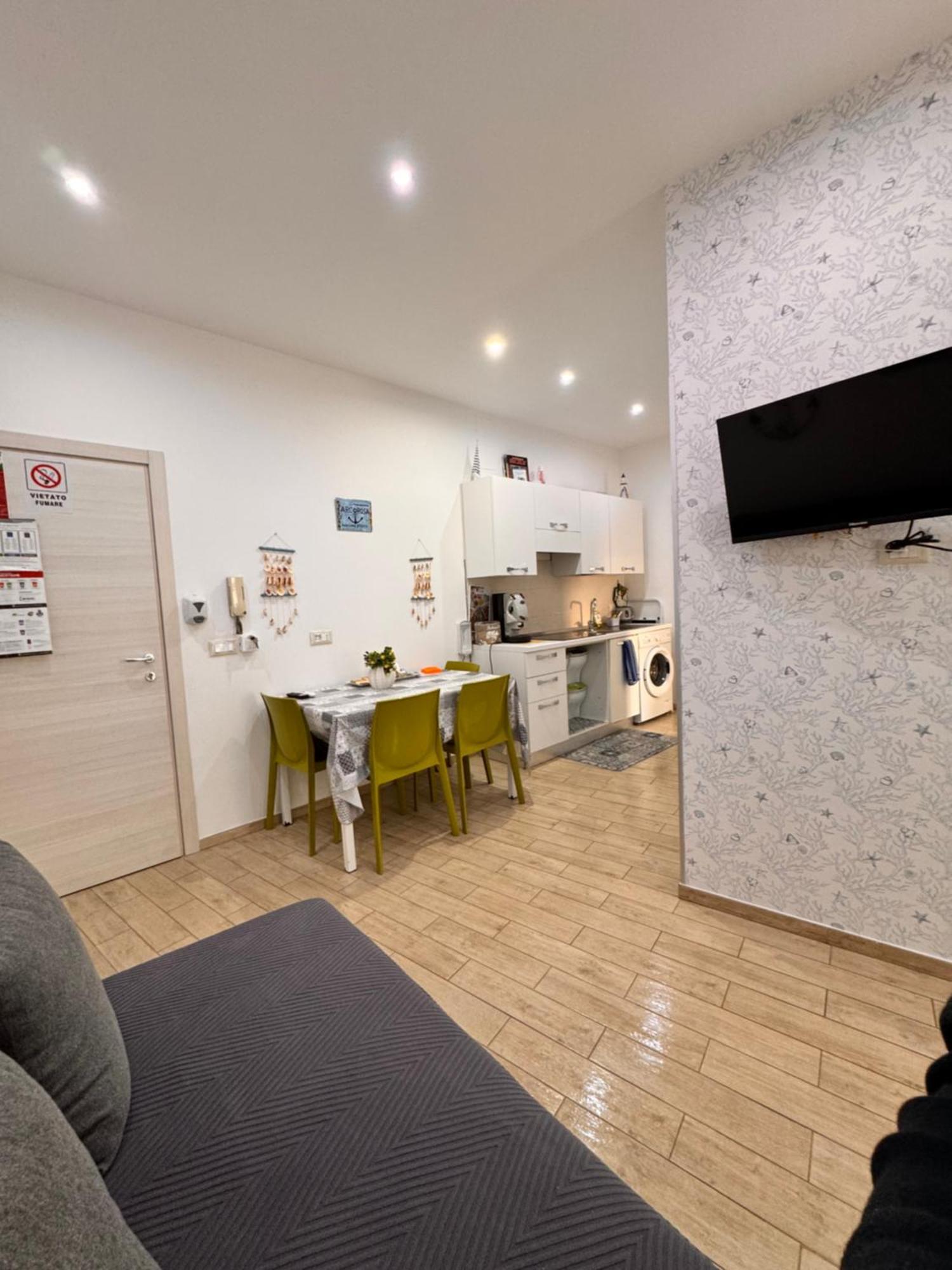 Arcorosa Apartment เชฟาลู ภายนอก รูปภาพ